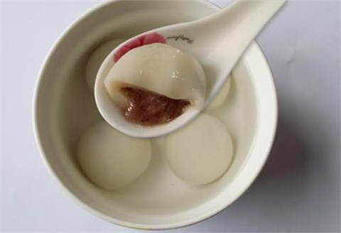 益利思蓝莓山药汤圆
