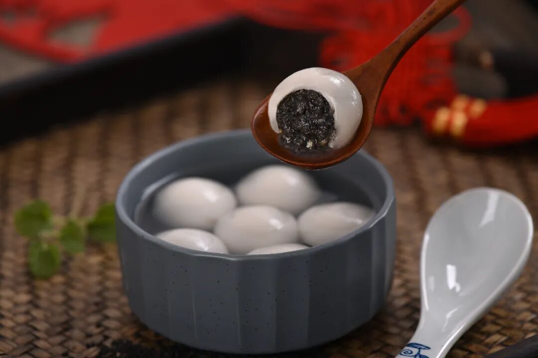 益利思黑芝麻汤圆