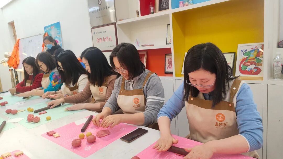 指尖生花 悦享甜蜜 指尖生花 悦享甜蜜