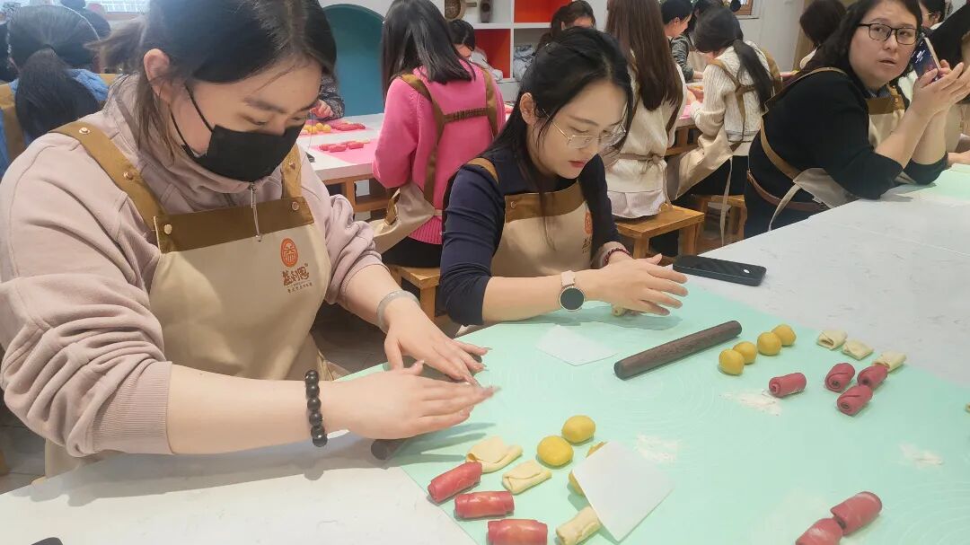 指尖生花 悦享甜蜜 指尖生花 悦享甜蜜