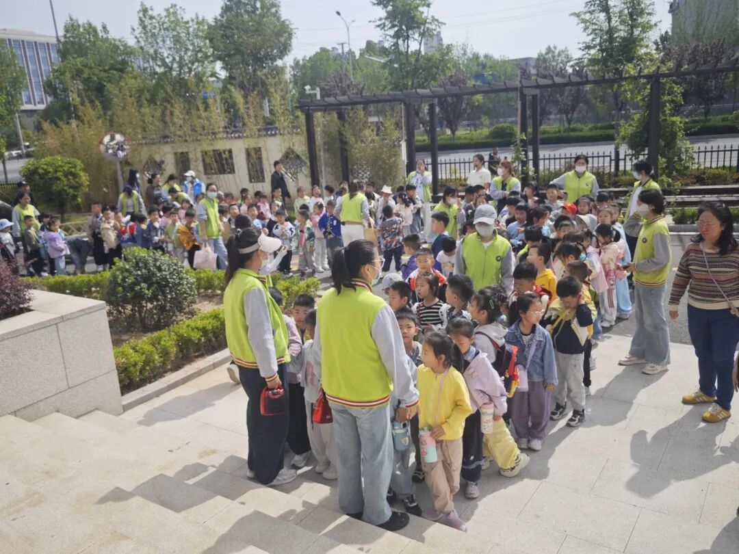 济南益康非遗研学馆迎来首批小学子